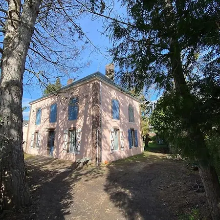 Maison Leocha Casa de Férias