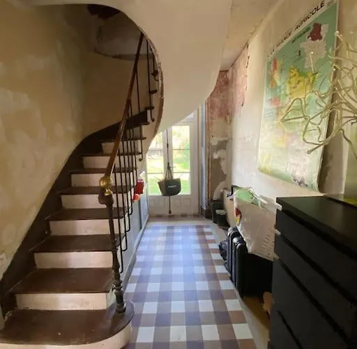 Maison Leocha Holiday home *