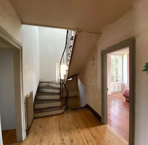 Feriehus Maison Leocha *