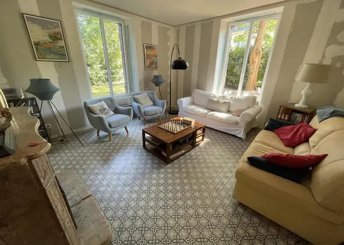 Maison Leocha Holiday home